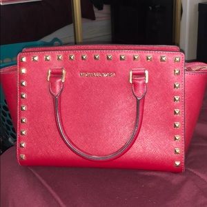 RED & GOLD STUDDED MICHAEL KORS BAG!